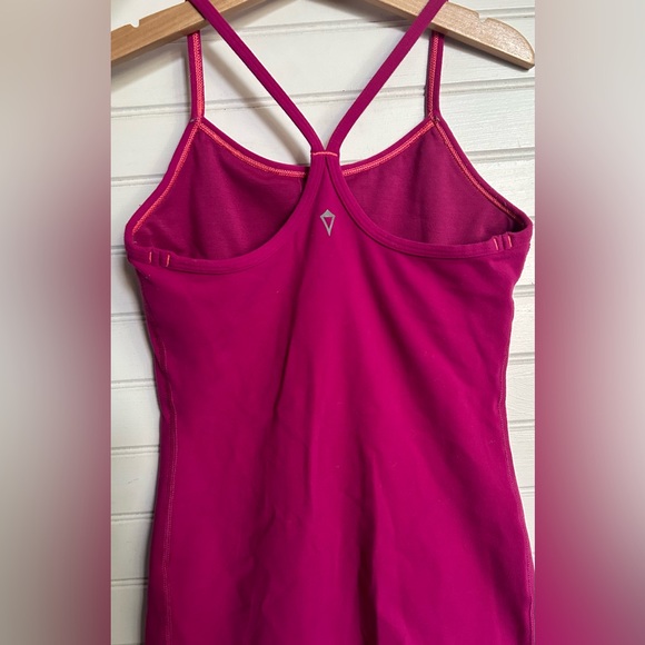 IVIVVA girls size 10 Power Y racer back tank top - Picture 2 of 3